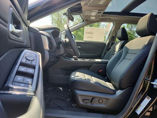 Super Black 2026 Nissan Rogue Dark Armor