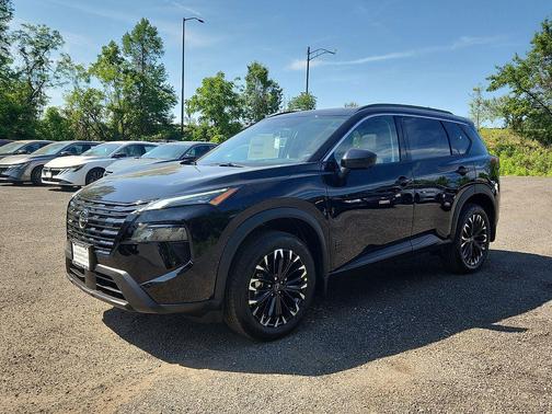 Super Black 2026 Nissan Rogue Dark Armor