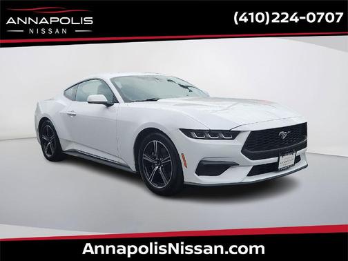 Oxford White 2024 Ford Mustang EcoBoost