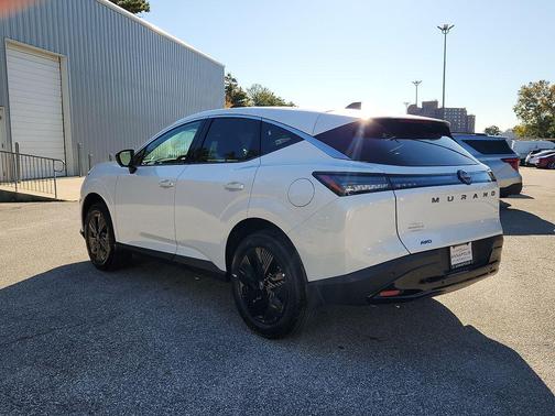 2026 Nissan Murano SV