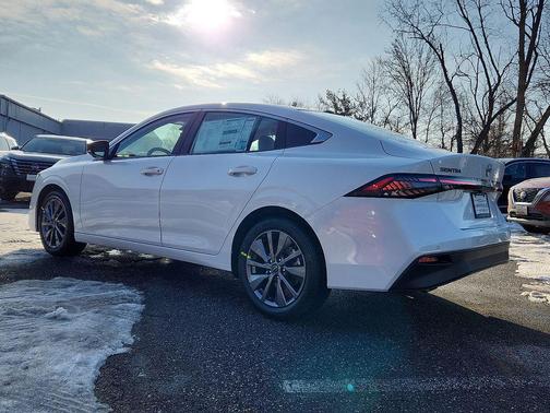 2026 Nissan Sentra SL