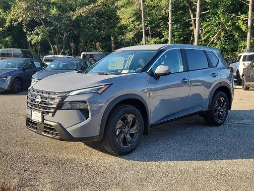 Boulder Gray Pearl 2026 Nissan Rogue SV