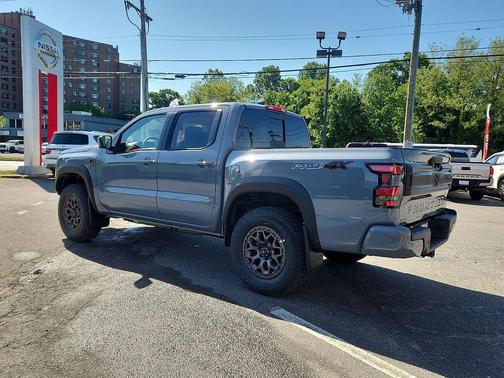 Boulder Gray Pearl 2026 Nissan Frontier PRO-4X