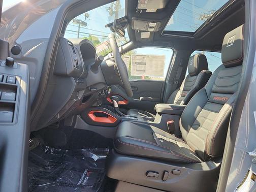 Boulder Gray Pearl 2026 Nissan Frontier PRO-4X
