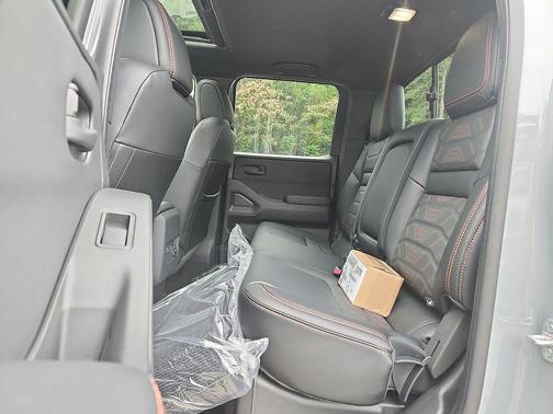 Boulder Gray Pearl 2026 Nissan Frontier PRO-4X