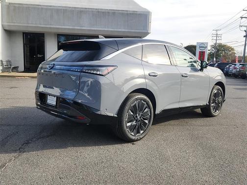 2025 Nissan Murano Platinum