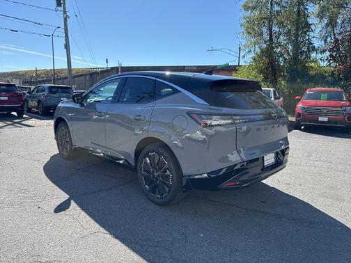 2025 Nissan Murano Platinum