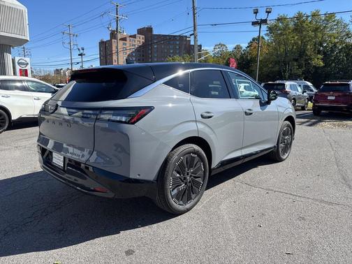 2025 Nissan Murano Platinum