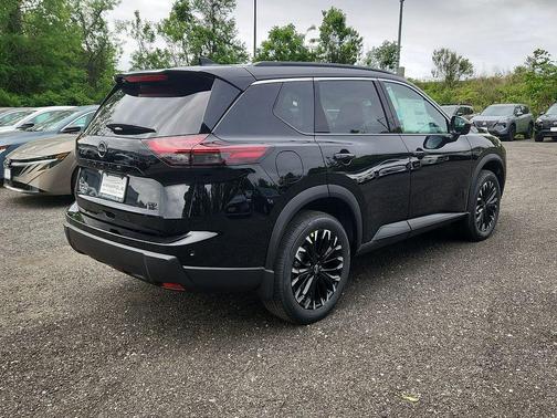 Super Black 2026 Nissan Rogue Dark Armor