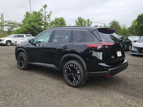 Super Black 2026 Nissan Rogue Dark Armor