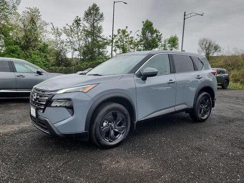 Boulder Gray Pearl 2026 Nissan Rogue SV