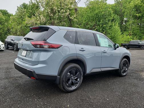Boulder Gray Pearl 2026 Nissan Rogue SV