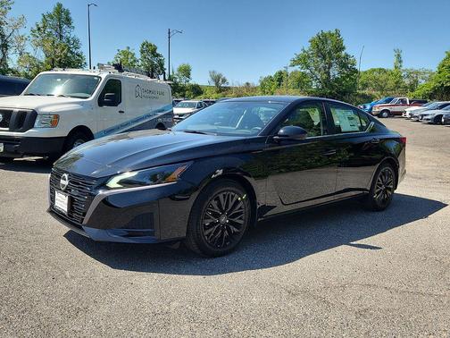 Super Black 2026 Nissan Altima 2.5 SV
