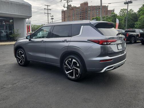 Mercury Gray Metallic 2022 Mitsubishi Outlander SEL S-AWC