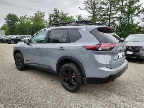 Boulder Gray Pearl 2026 Nissan Rogue Rock Creek
