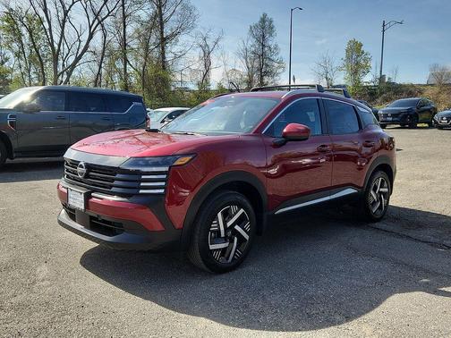 2025 Nissan Kicks SV