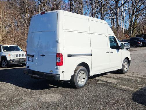2020 Nissan NV Cargo NV3500 HD S V8