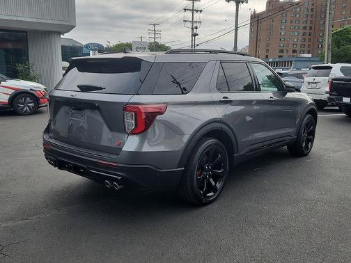 CARBONIZED GRAY METALLIC 2021 Ford Explorer ST