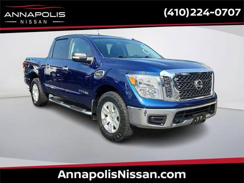 Deep Blue Pearl 2017 Nissan Titan SV