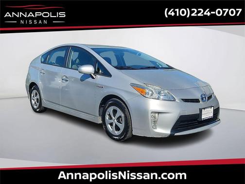 Classic Silver Metallic 2015 Toyota Prius Two