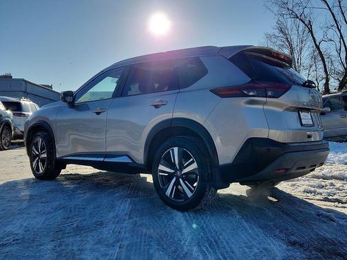 2021 Nissan Rogue SL
