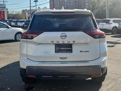 2024 Nissan Rogue SL