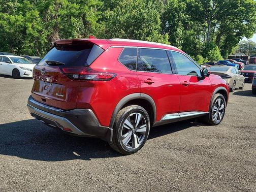 Scarlet Ember Tintcoat 2022 Nissan Rogue SL