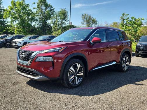 Scarlet Ember Tintcoat 2022 Nissan Rogue SL