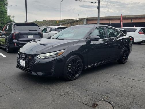 Super Black 2025 Nissan Sentra SR