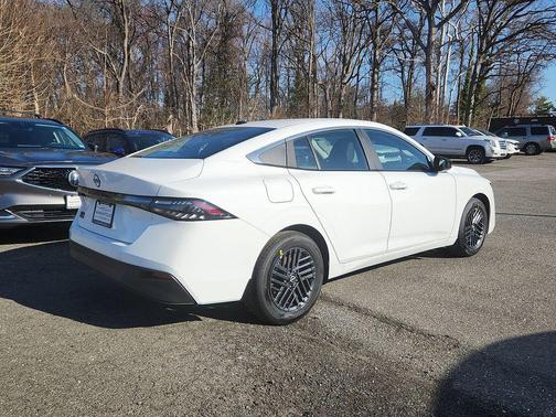 Fresh Powder 2026 Nissan Sentra SV