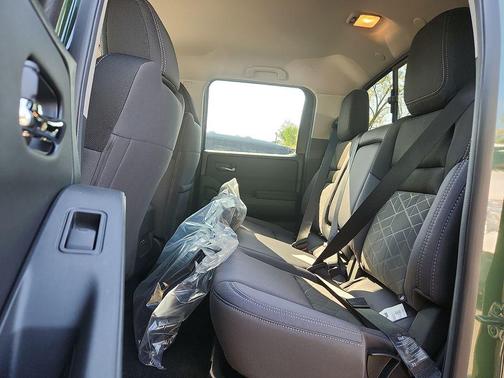 Tactical Green Metallic 2026 Nissan Frontier SV