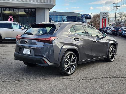 2023 Lexus UX 250h Base