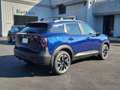 Deep Blue Pearl 2026 Nissan Kicks SV