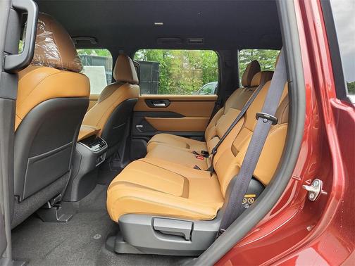 2025 Nissan Armada SL 4WD