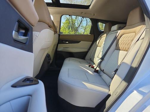 Everest White Pearl Tricoat 2026 Nissan Murano Platinum