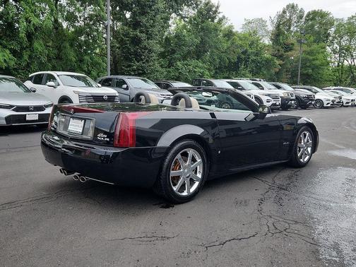 Star Black Metallic 2006 Cadillac XLR Base