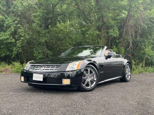 Star Black Metallic 2006 Cadillac XLR Base