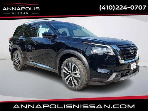 2025 Nissan Pathfinder Platinum 4WD