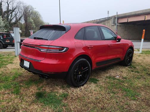 Carmine Red 2021 Porsche Macan Macan