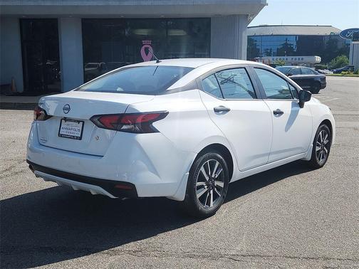 2025 Nissan Versa 1.6 S