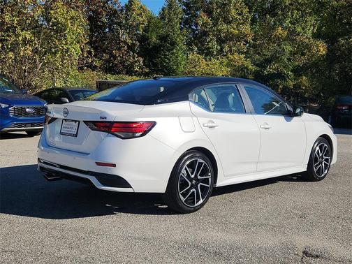 2025 Nissan Sentra SR