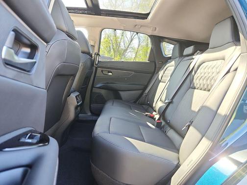 Aurora Blue Pearl Metallic 2026 Nissan Murano Platinum