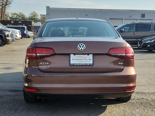 Dark Bronze Metallic 2017 Volkswagen Jetta 1.4T S