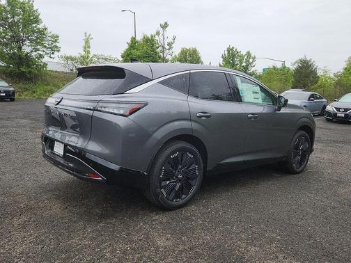 Gun Metallic 2026 Nissan Murano Platinum
