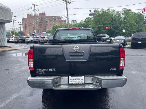 Super Black 2008 Nissan Frontier XE King Cab