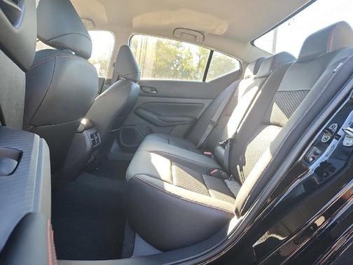 Super Black 2026 Nissan Altima SR FWD