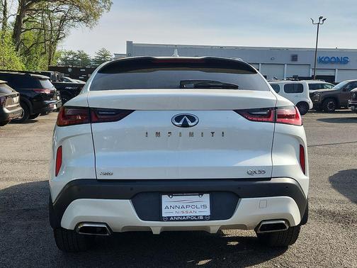 Radiant White 2023 INFINITI QX55 LUXE
