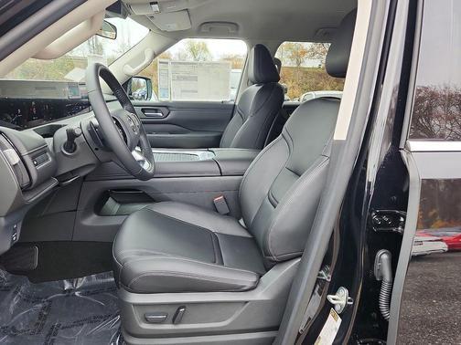 2026 Nissan Armada SV