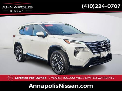 Everest White Pearl Tricoat 2026 Nissan Rogue Platinum