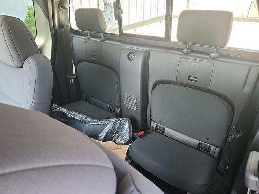 Glacier White 2026 Nissan Frontier S